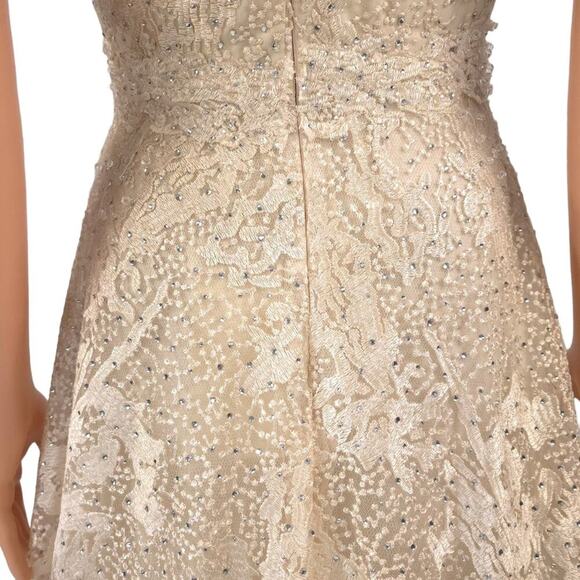 Mac Duggal Flutter Sleeve V-Neck Gown Ivory Nude Formal Maxi Beaded FLAWED - Picture 11 of 16